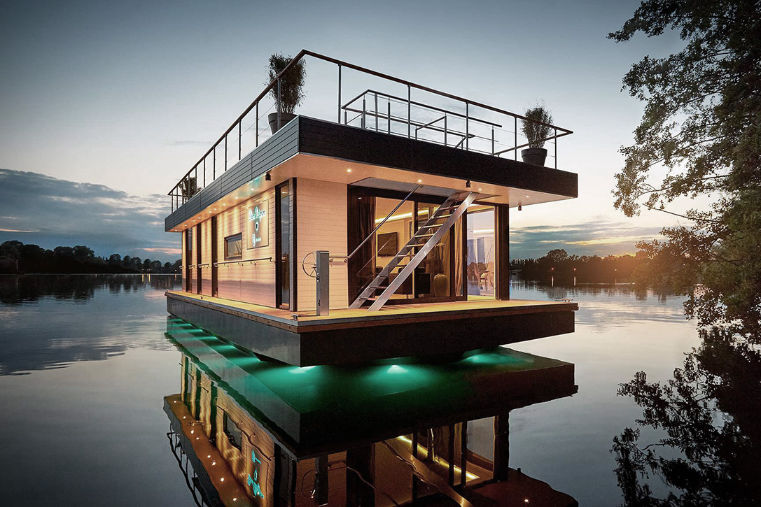 The Floating Penthouse